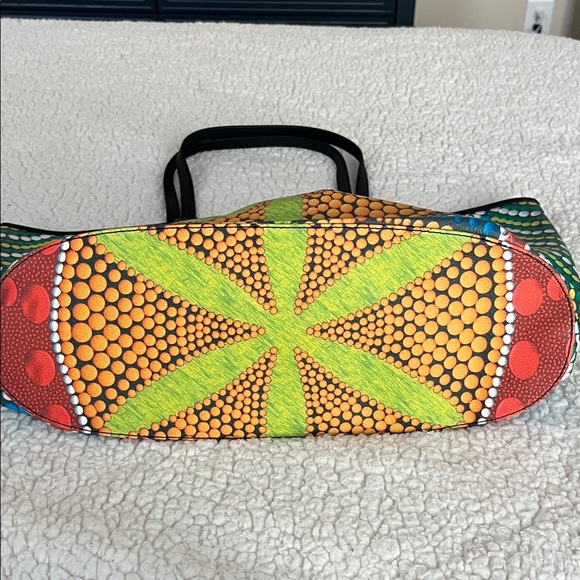 orYANY‎ Vibrant Multicolor Tote with Dust Bag - Picture 6 of 11